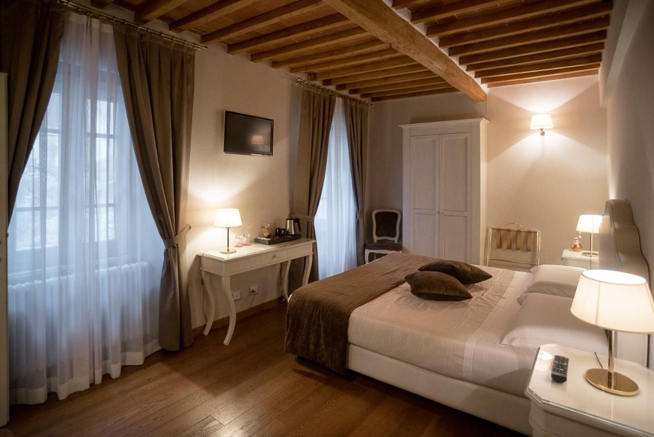 Le Camere Del Ceccottino Pitigliano Esterno foto
